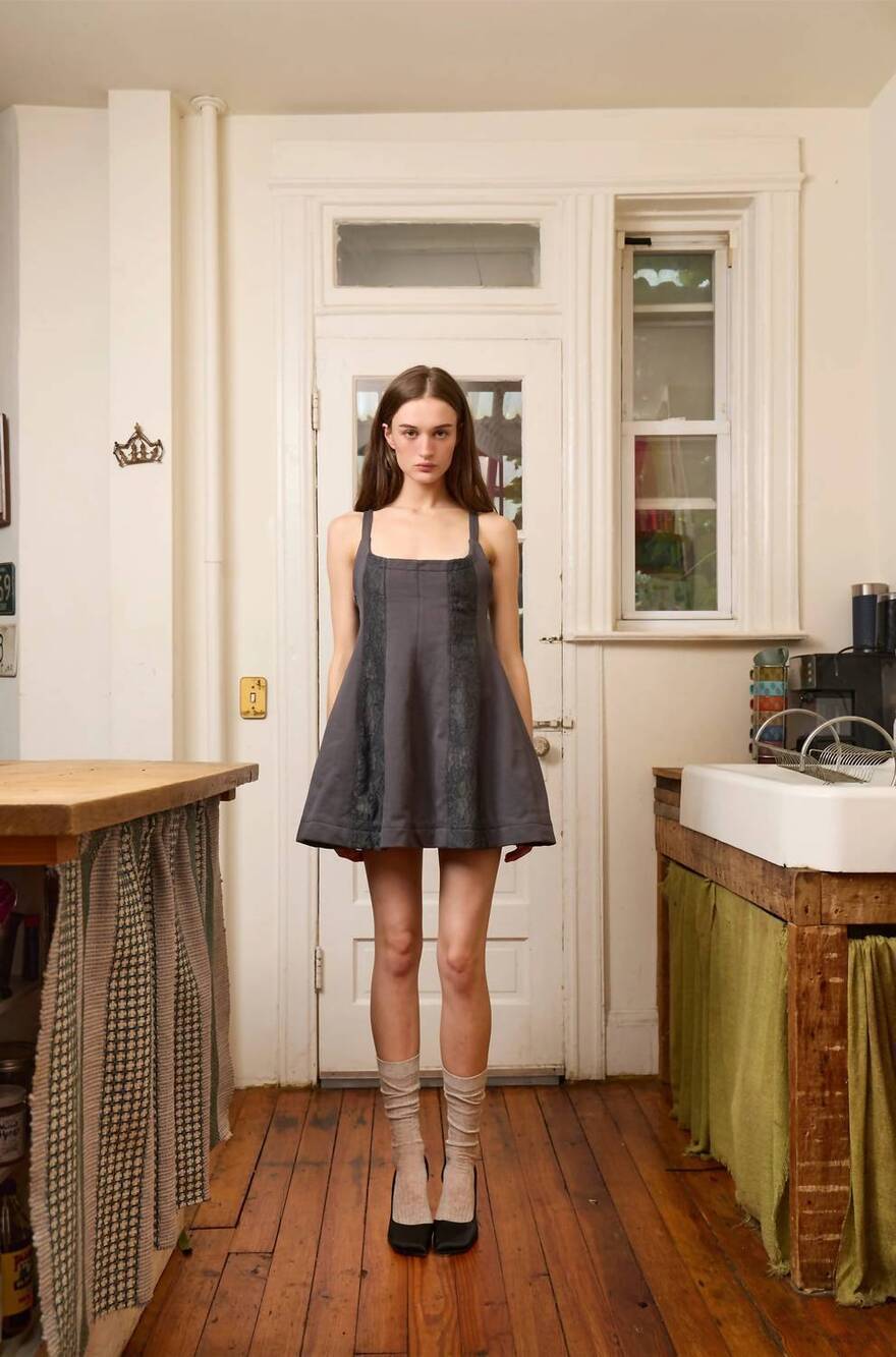 NEW ZEMETA shortcake dress in grey lace